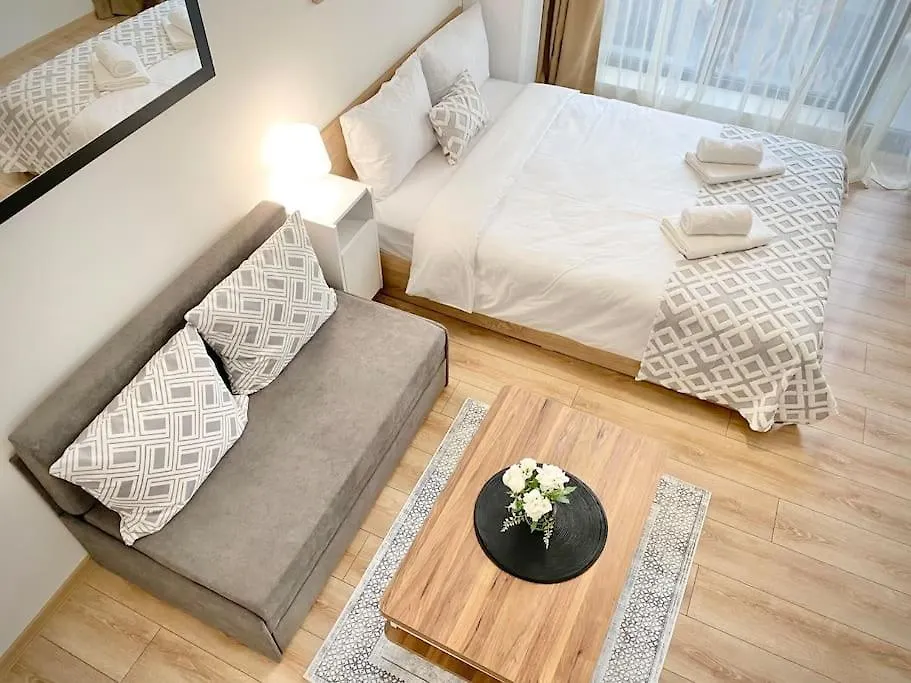 Apartament Best Studio For Business & Family Super Fast Wi-Fi Płowdiw