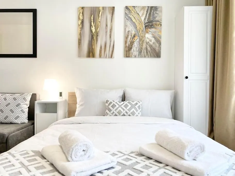 Apartament Best Studio For Business & Family Super Fast Wi-Fi Płowdiw