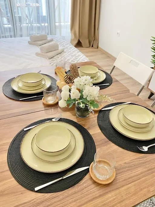 Apartament Best Studio For Business & Family Super Fast Wi-Fi Płowdiw